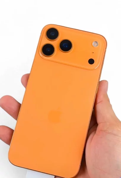 Cumparati Apple iPhone 17, Air, 17 Pro, 17 Pro Max si Samsung Galaxy,